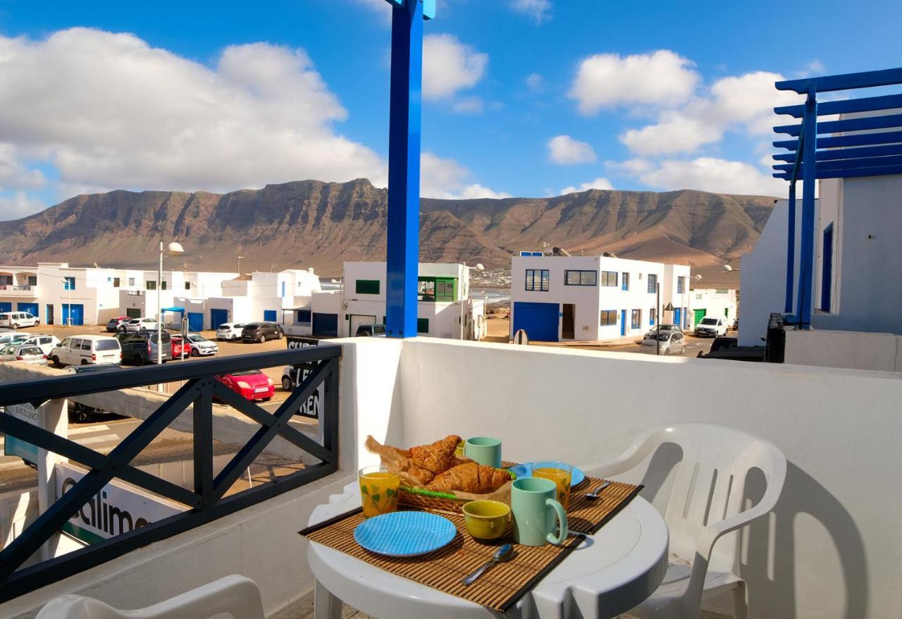 Casa Hespi-View To Famara Beach Екстер'єр фото